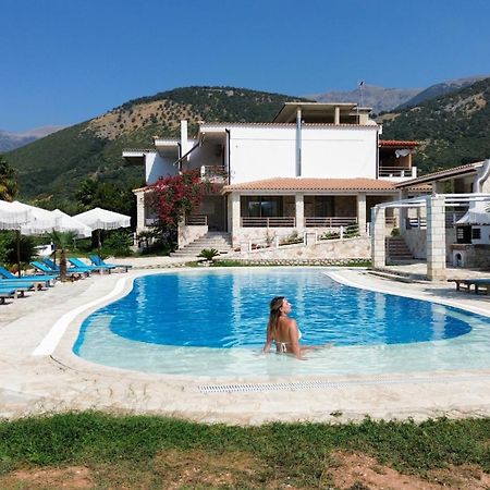 Vila Milo Himare Bagian luar foto