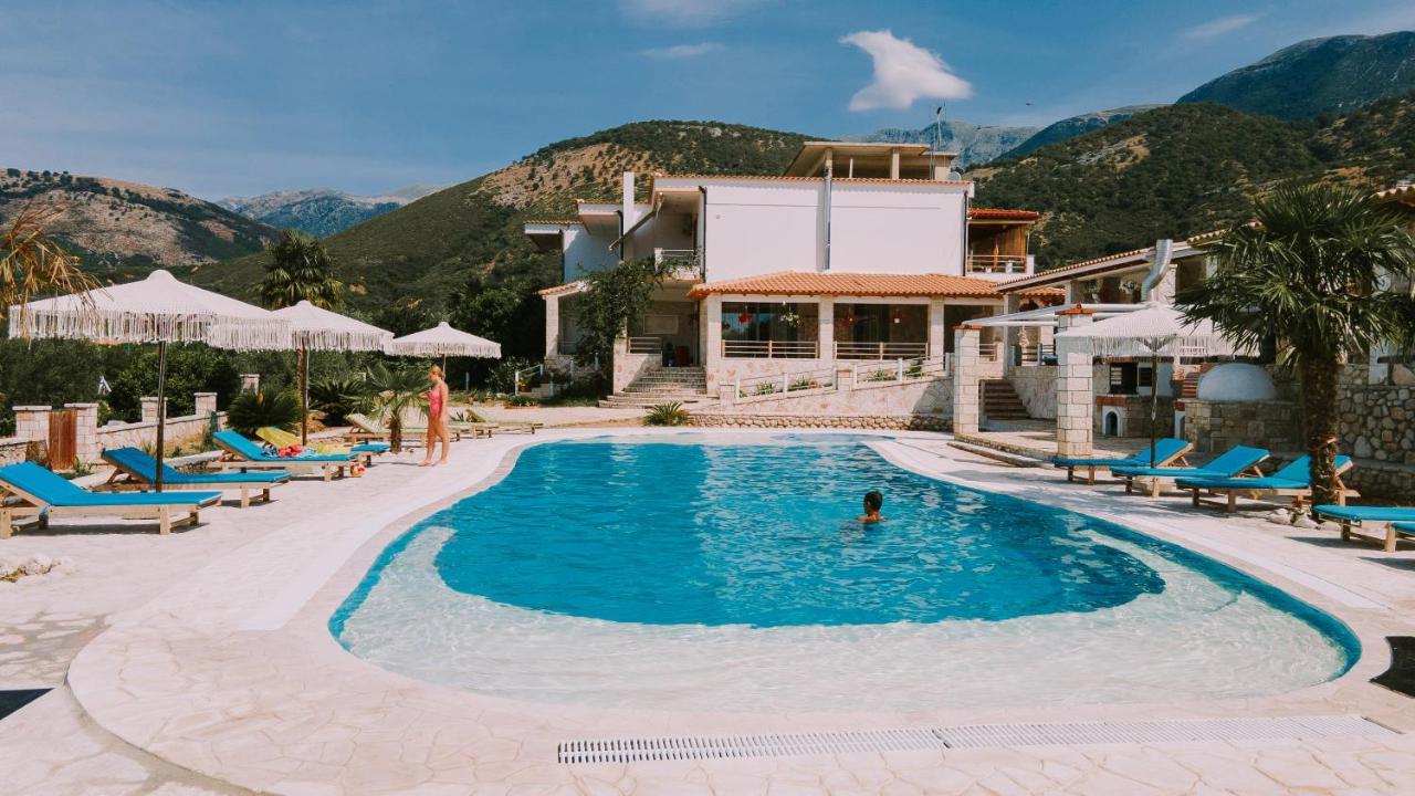 Vila Milo Himare Bagian luar foto