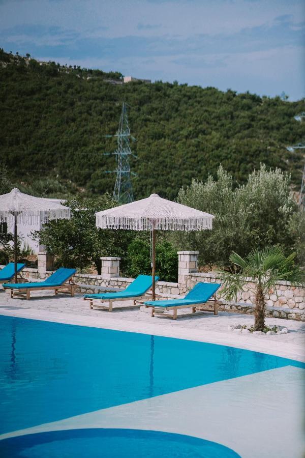 Vila Milo Himare Bagian luar foto