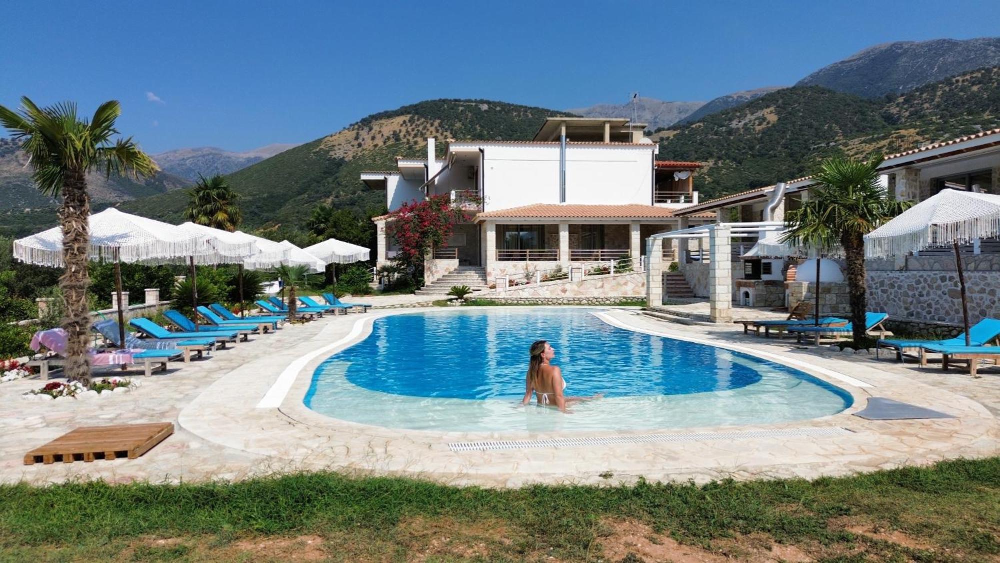 Vila Milo Himare Bagian luar foto